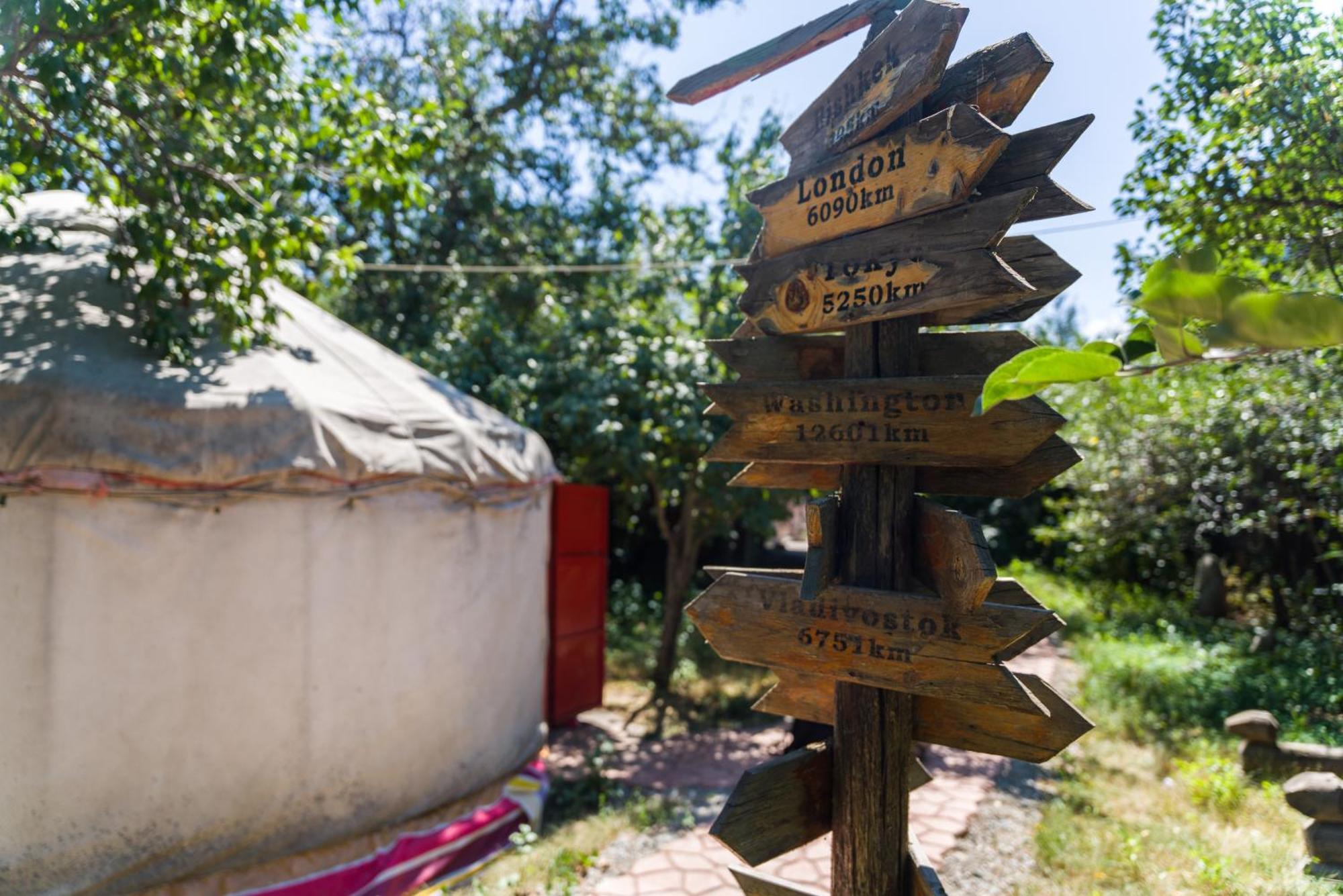 Arista Yurt Camp Karakol Exterior foto
